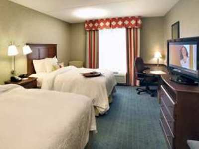 Hampton & Polaris Columbus