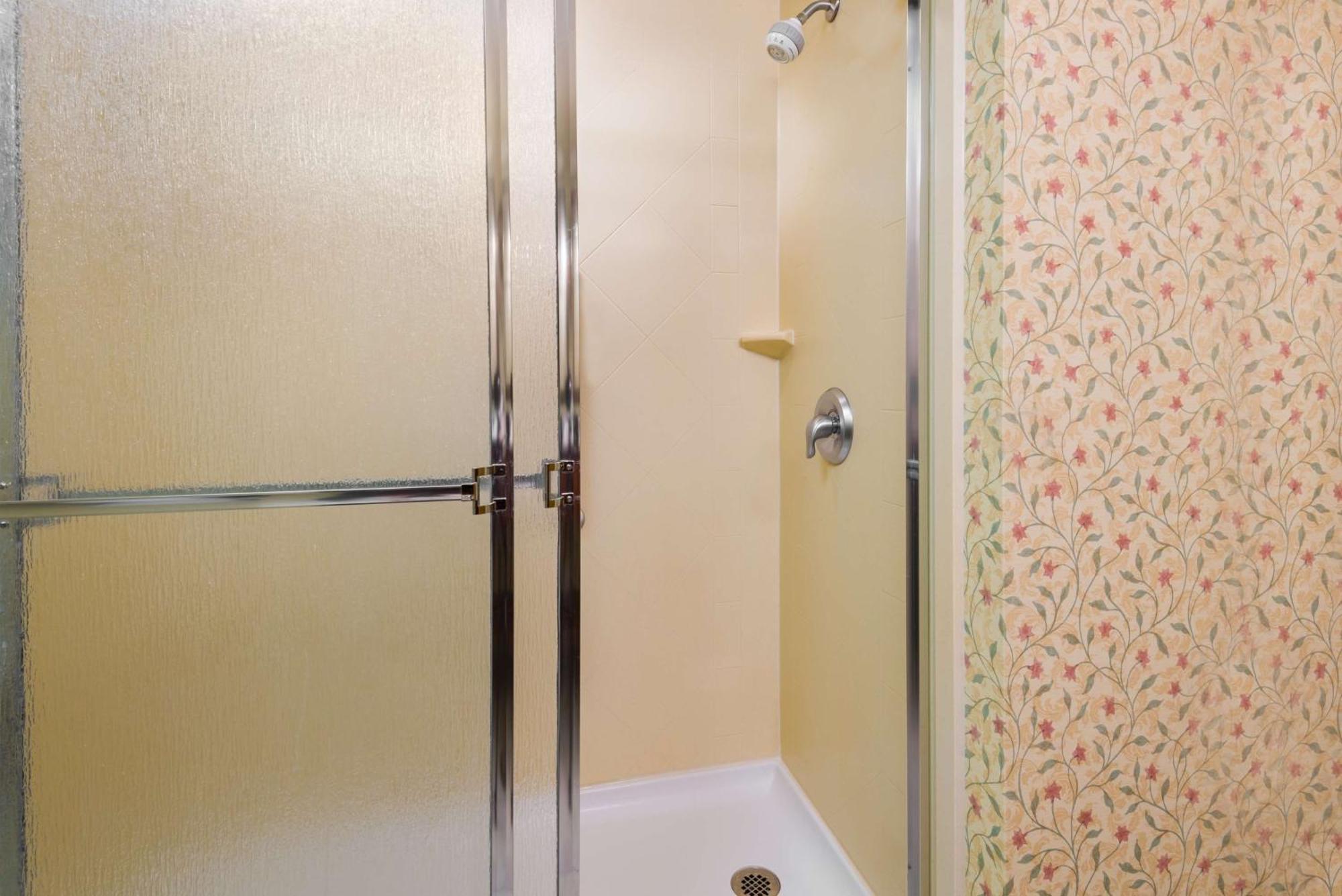 Hampton Inn&suites Polaris
